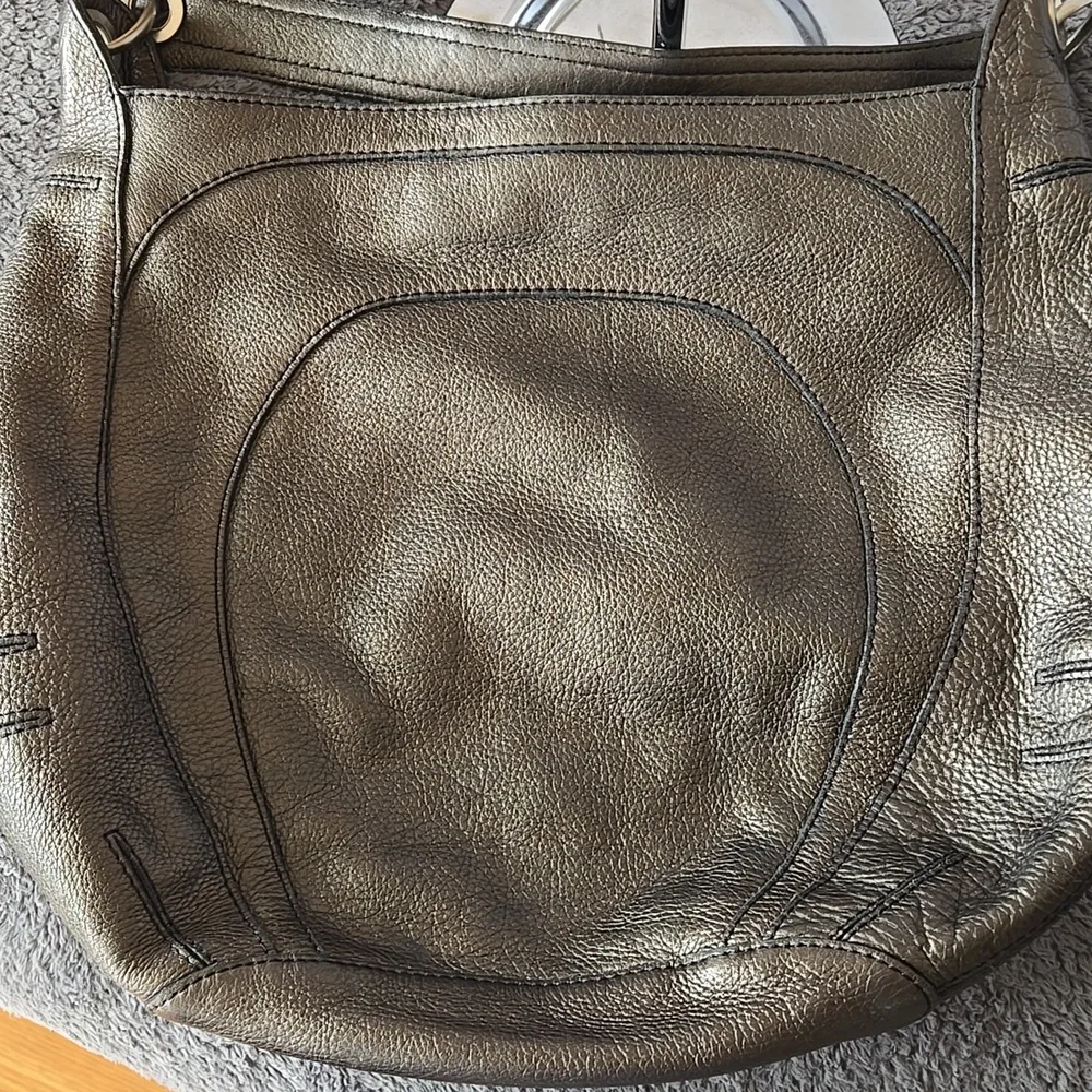 Banana Republic Metallic Leather Hobo Bag - Picture 7 of 8
